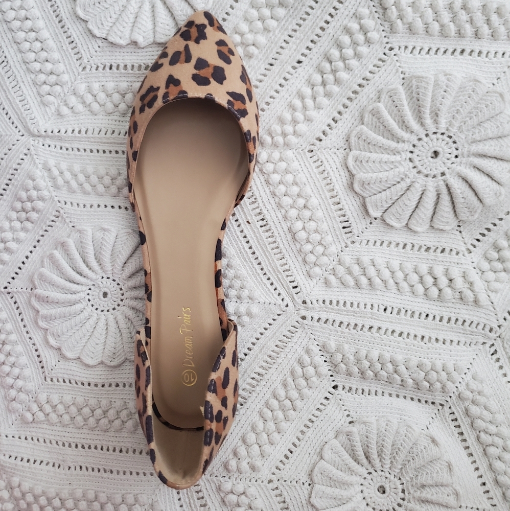 NIB Leopard/cheetah print flats